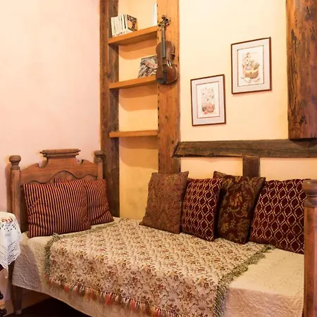 Old Town Fairytale, 2 Bedrooms And Terrace, Тарту