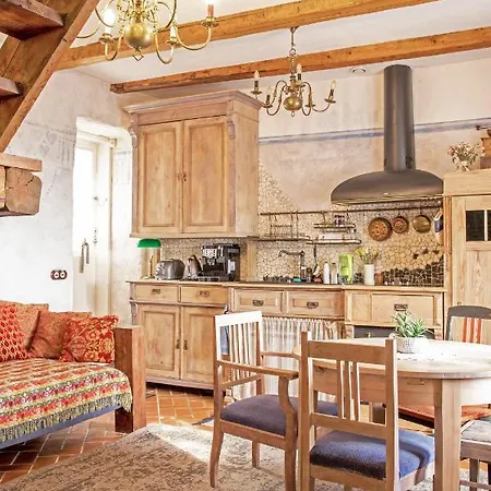 Apartment Old Town Fairytale, 2 Bedrooms And Terrace, Tartu