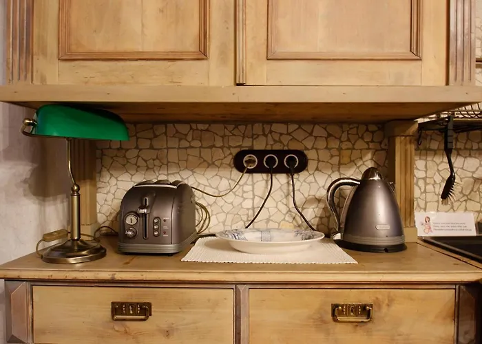 Old Town Fairytale, 2 Bedrooms And Terrace, Appartement