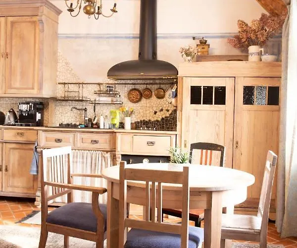 Old Town Fairytale, 2 Bedrooms And Terrace, Appartement Tartu